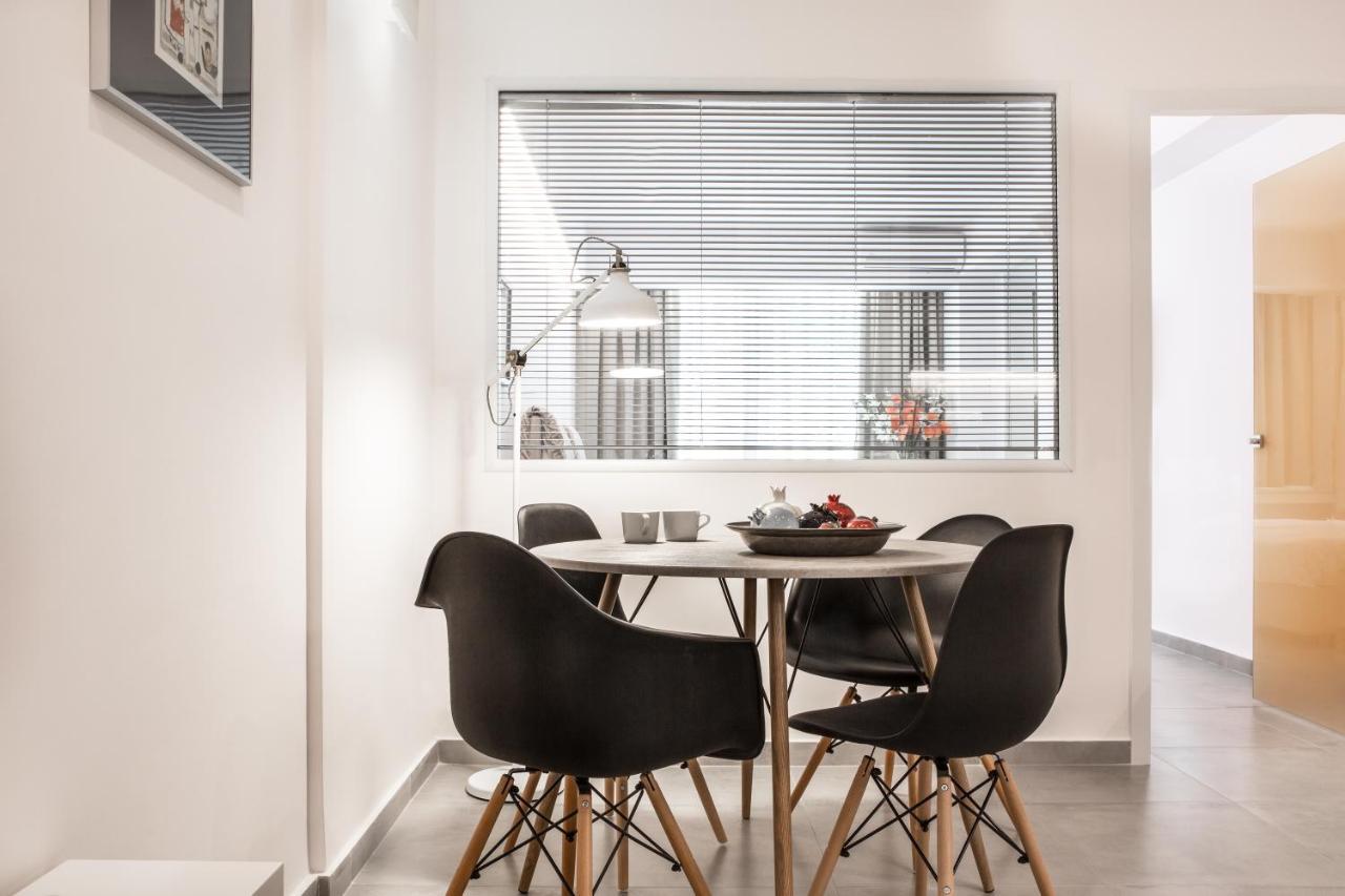 Apartment The Square Six Athens
