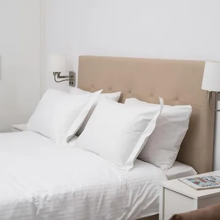 The Square Six Apartment Atena Exterior foto