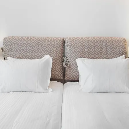 The Square Six Apartment Atena Exterior foto