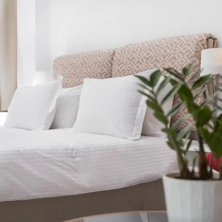 The Square Six Apartment Atena Exterior foto