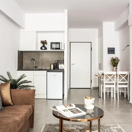 The Square Six Apartment Atena Exterior foto